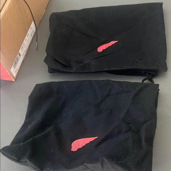 Red Wing Black Cherry Beckman US made premium leather boots - Picture 3 of 6